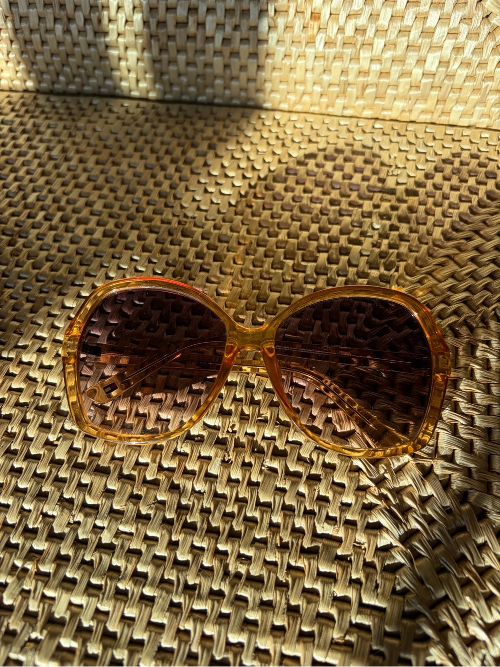 Tommy Hilfiger Retro 2000s Oversized Mantis Amber Sunglasses